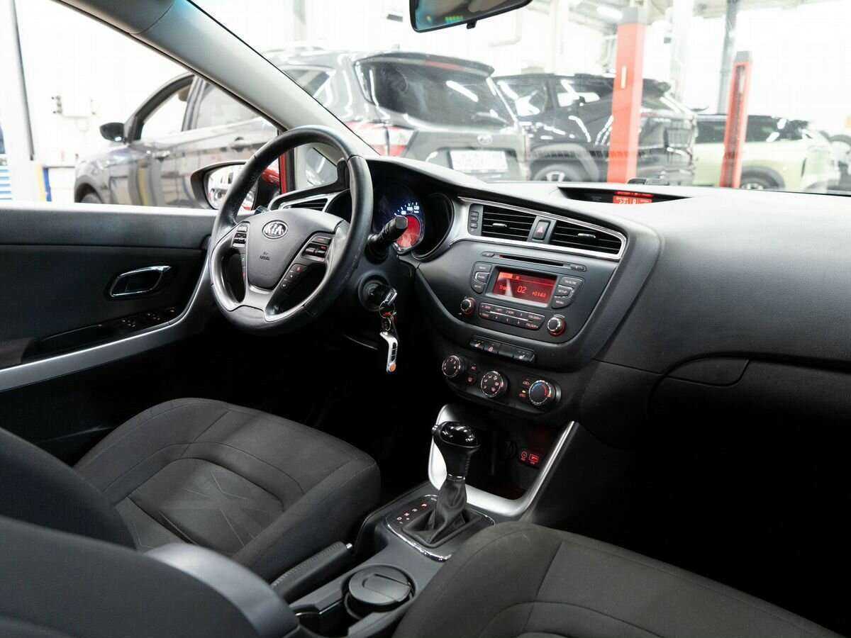 Купить Kia Ceed, 2018, 91 800 км, фото №16