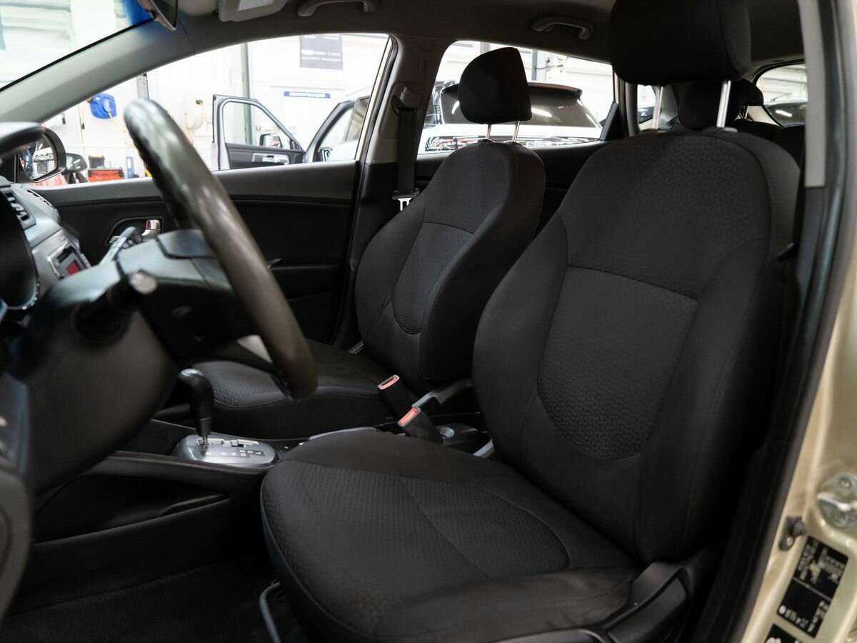 Купить Kia Rio 4-speed, 2012, 286 550 км, фото №5