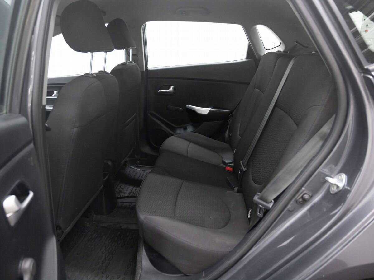 Купить Kia Rio, 2013, 140 000 км, фото №9