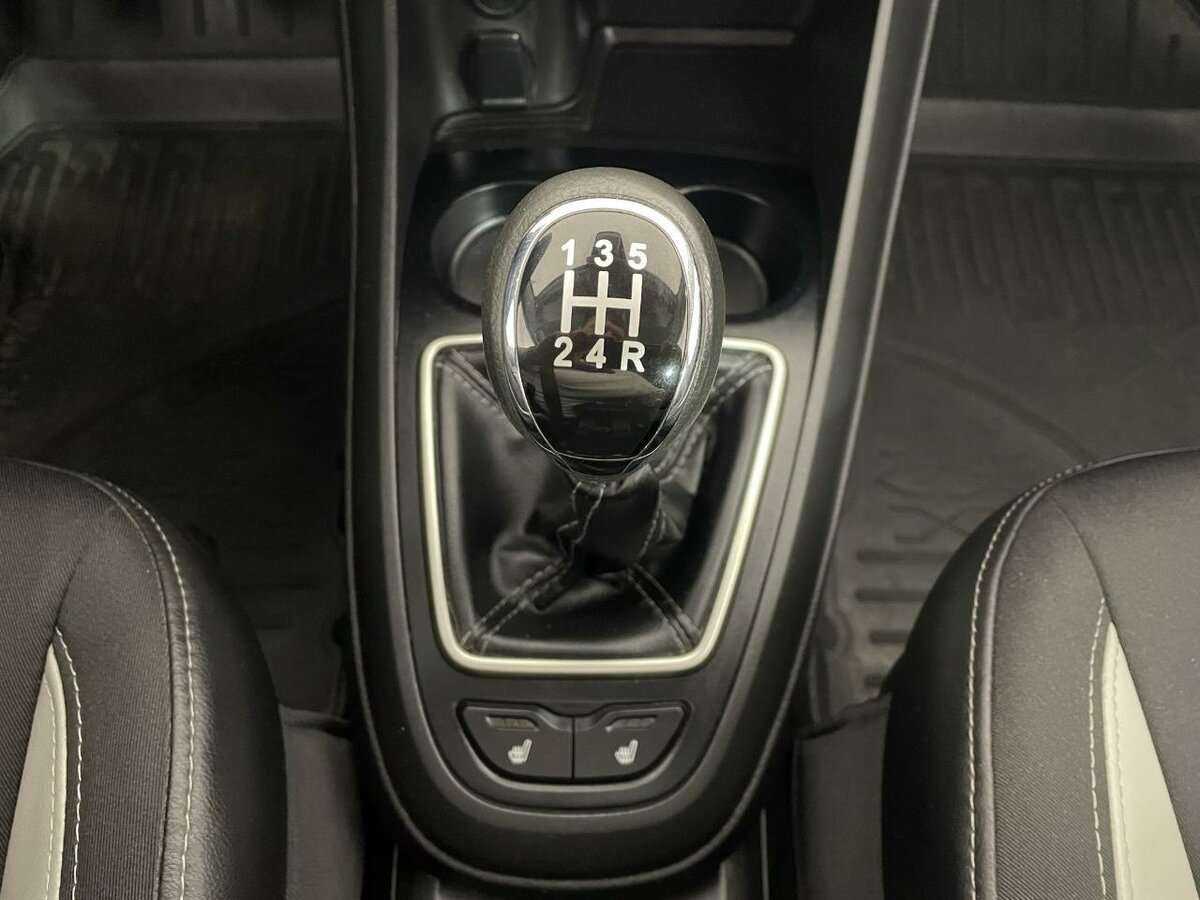 Купить Lada (ВАЗ) Vesta SW Cross, 2018, 86 684 км, фото №13