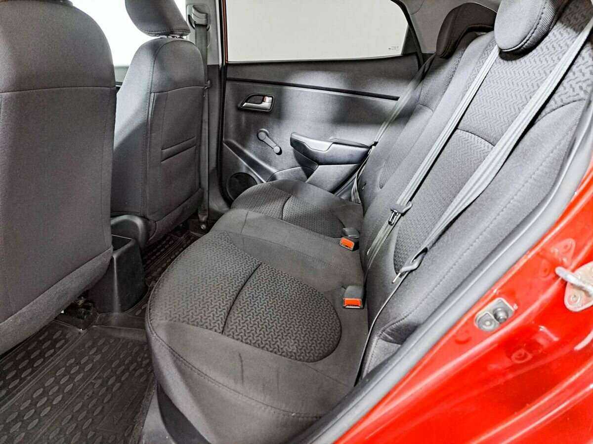 Купить Kia Rio, 2016, 110 070 км, фото №10