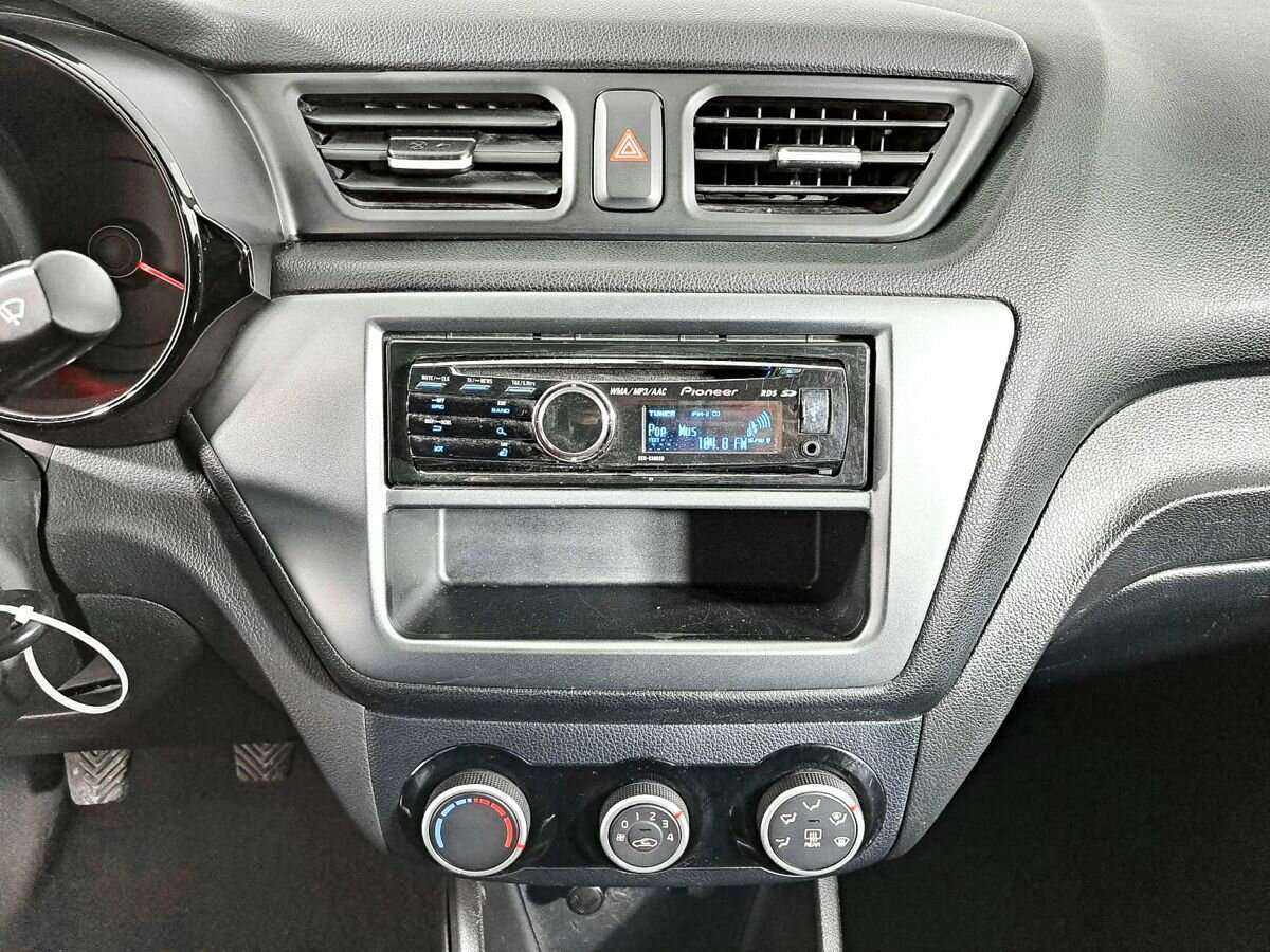 Купить Kia Rio, 2015, 142 000 км, фото №13