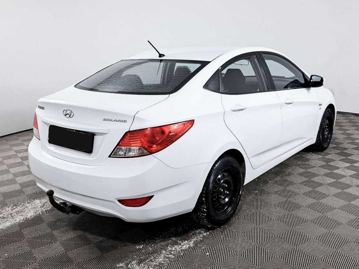 Купить Hyundai Solaris, 2013, 179 198 км, фото №5