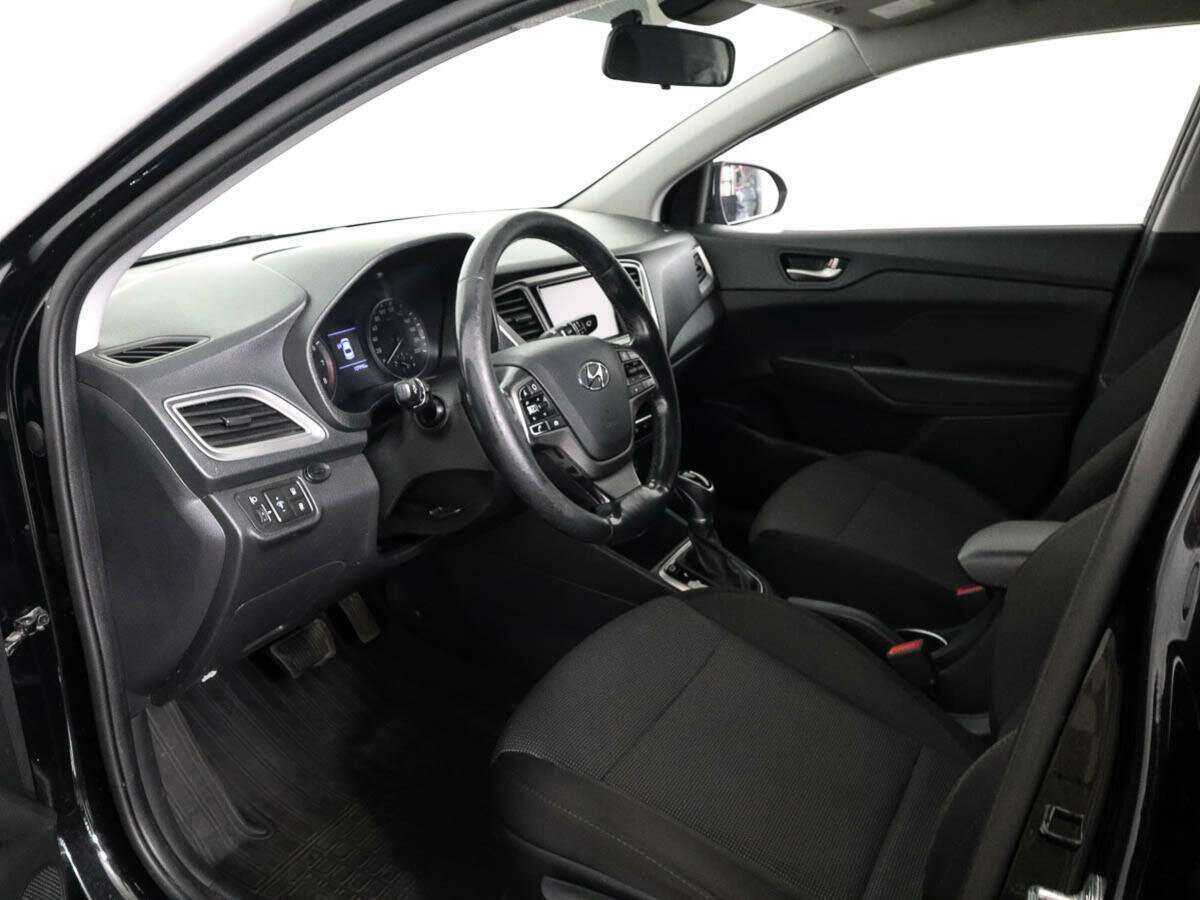 Купить Hyundai Solaris, 2019, 137 997 км, фото №8