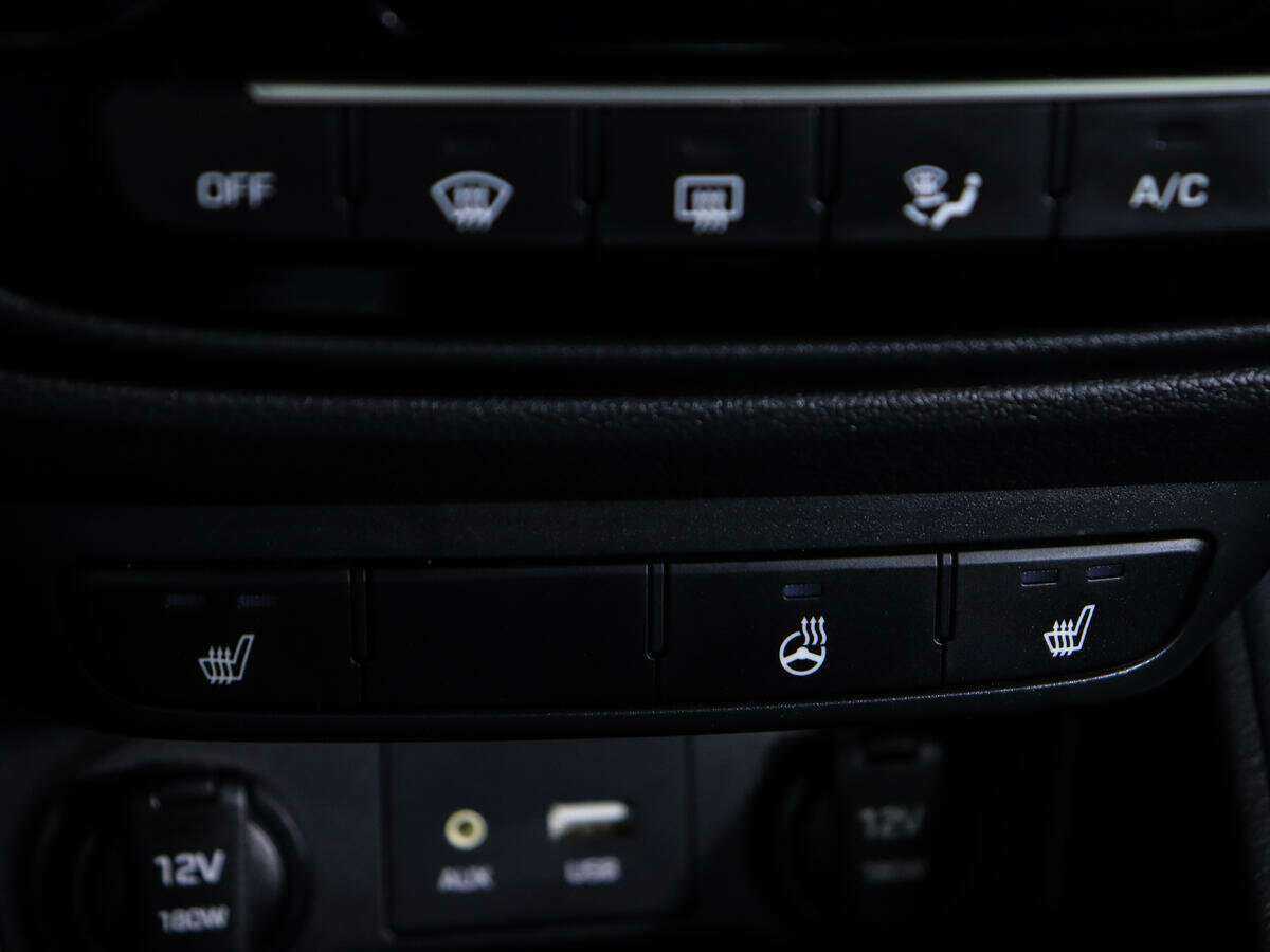 Купить Hyundai Solaris, 2018, 86 000 км, фото №18