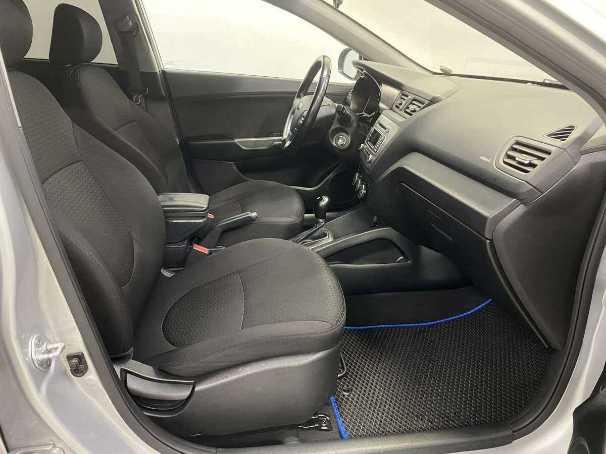 Купить Kia Rio, 2017, 119 000 км, фото №13