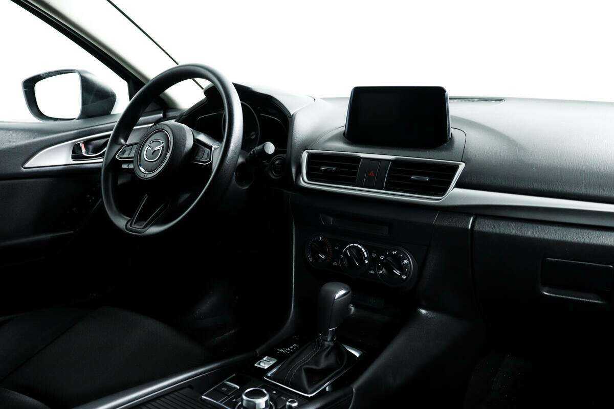 Купить Mazda 3, 2016, 153 387 км, фото №9