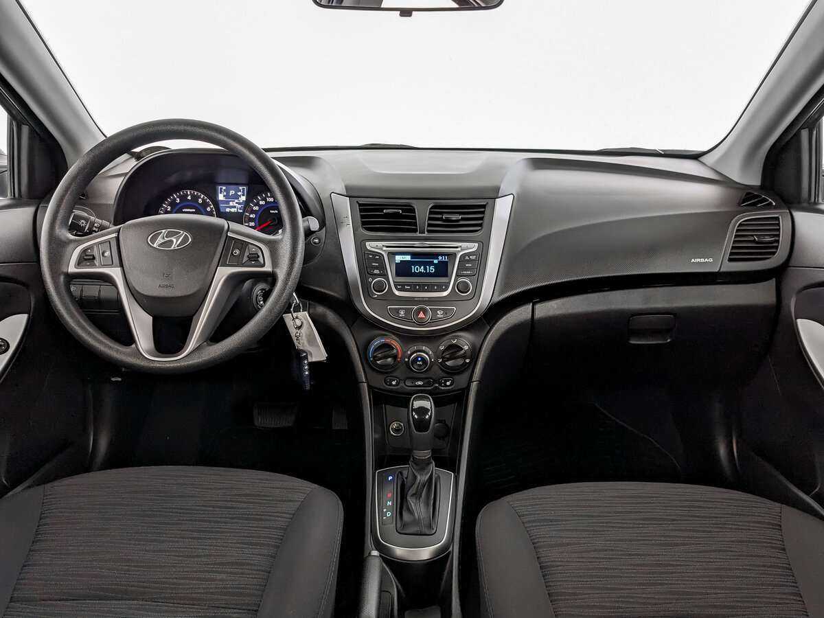 Купить Hyundai Solaris, 2015, 184 890 км, фото №12