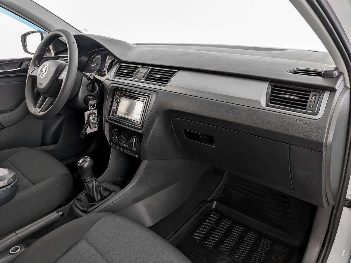 Купить Skoda Rapid, 2017, 132 368 км, фото №9