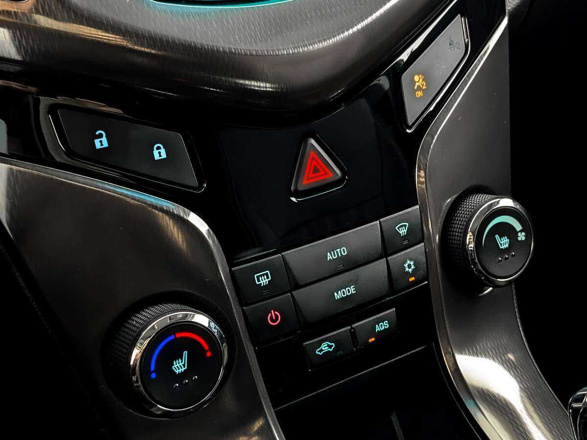 Купить Chevrolet Cruze, 2014, 184 795 км, фото №21