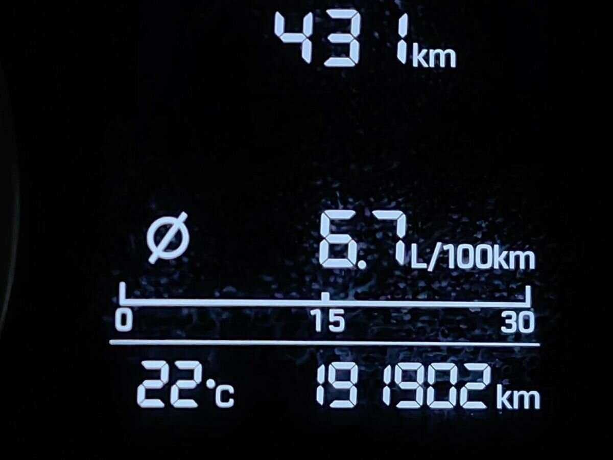 Купить Hyundai Elantra, 2018, 191 898 км, фото №14