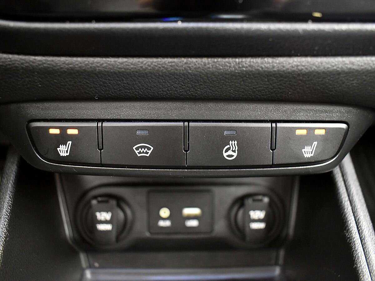 Купить Hyundai Solaris, 2018, 75 744 км, фото №13