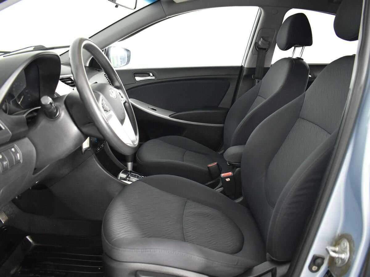 Купить Hyundai Solaris, 2012, 103 331 км, фото №8