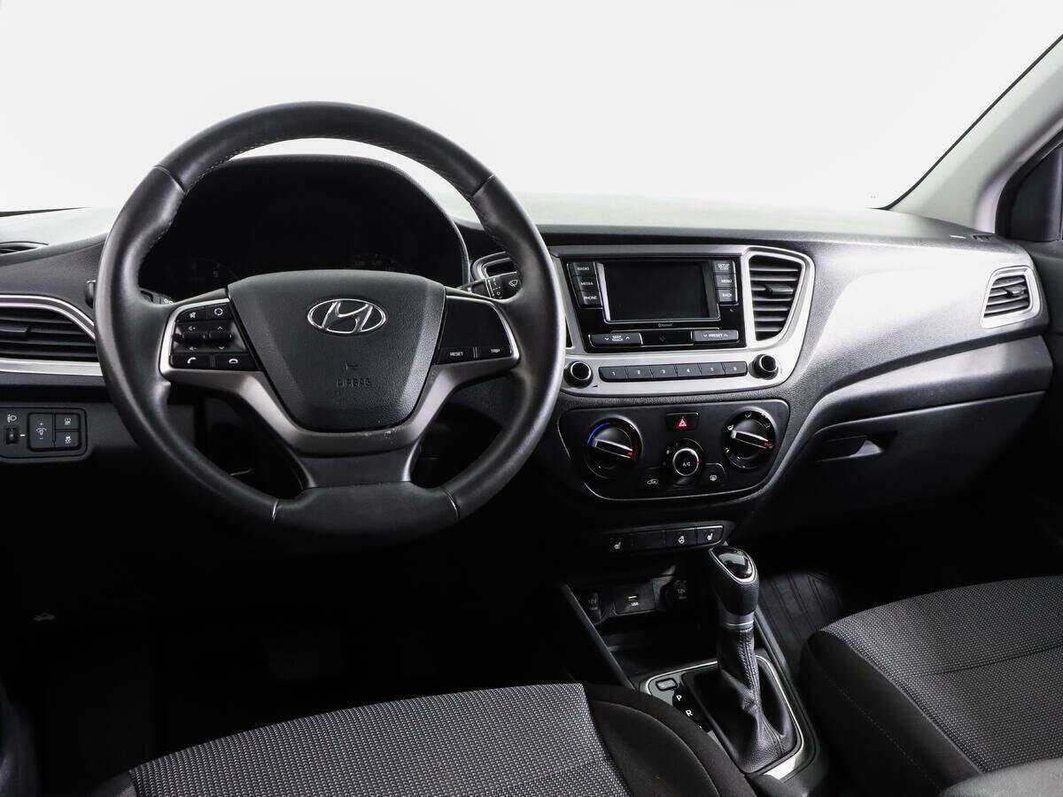 Купить Hyundai Solaris, 2021, 44 357 км, фото №9