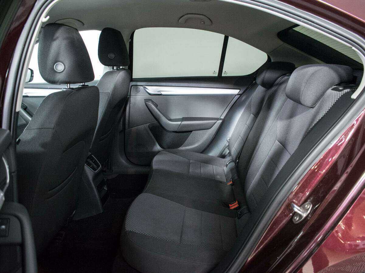 Купить Skoda Octavia, 2013, 106 550 км, фото №10