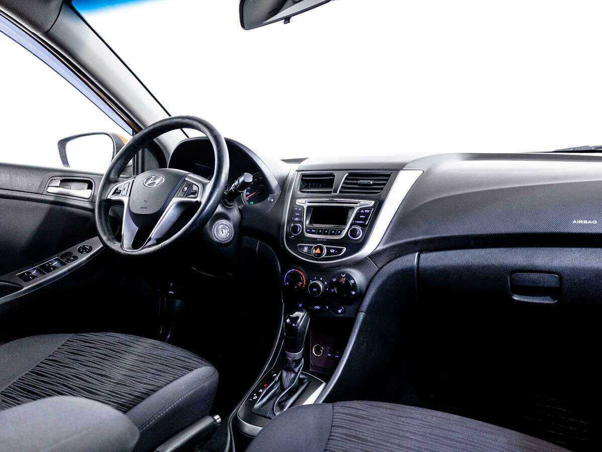 Купить Hyundai Solaris, 2014, 166 156 км, фото №8