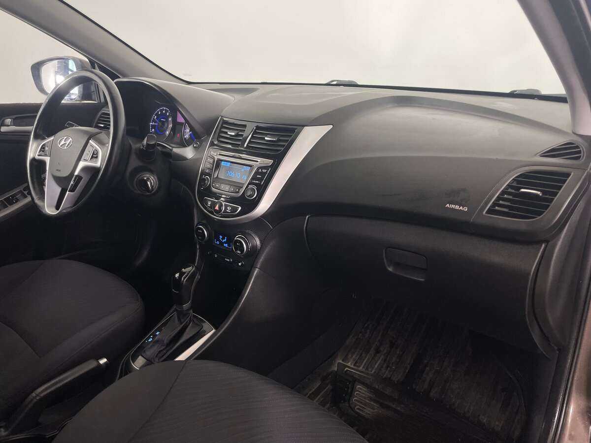Купить Hyundai Solaris, 2016, 101 132 км, фото №8