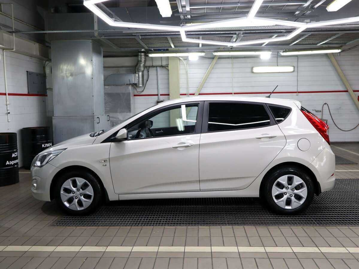 Купить Hyundai Solaris, 2015, 136 000 км, фото №5