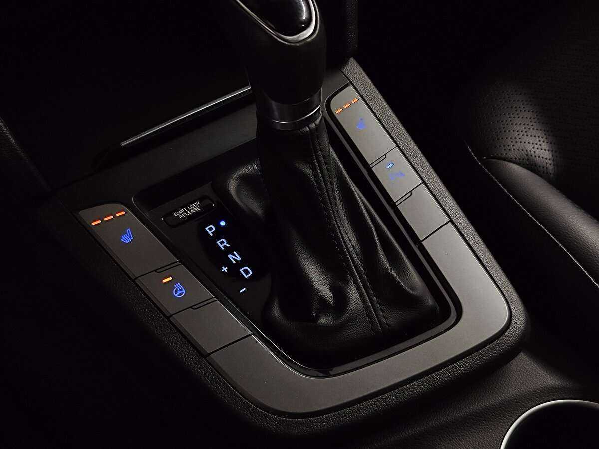 Купить Hyundai Elantra, 2016, 118 000 км, фото №15