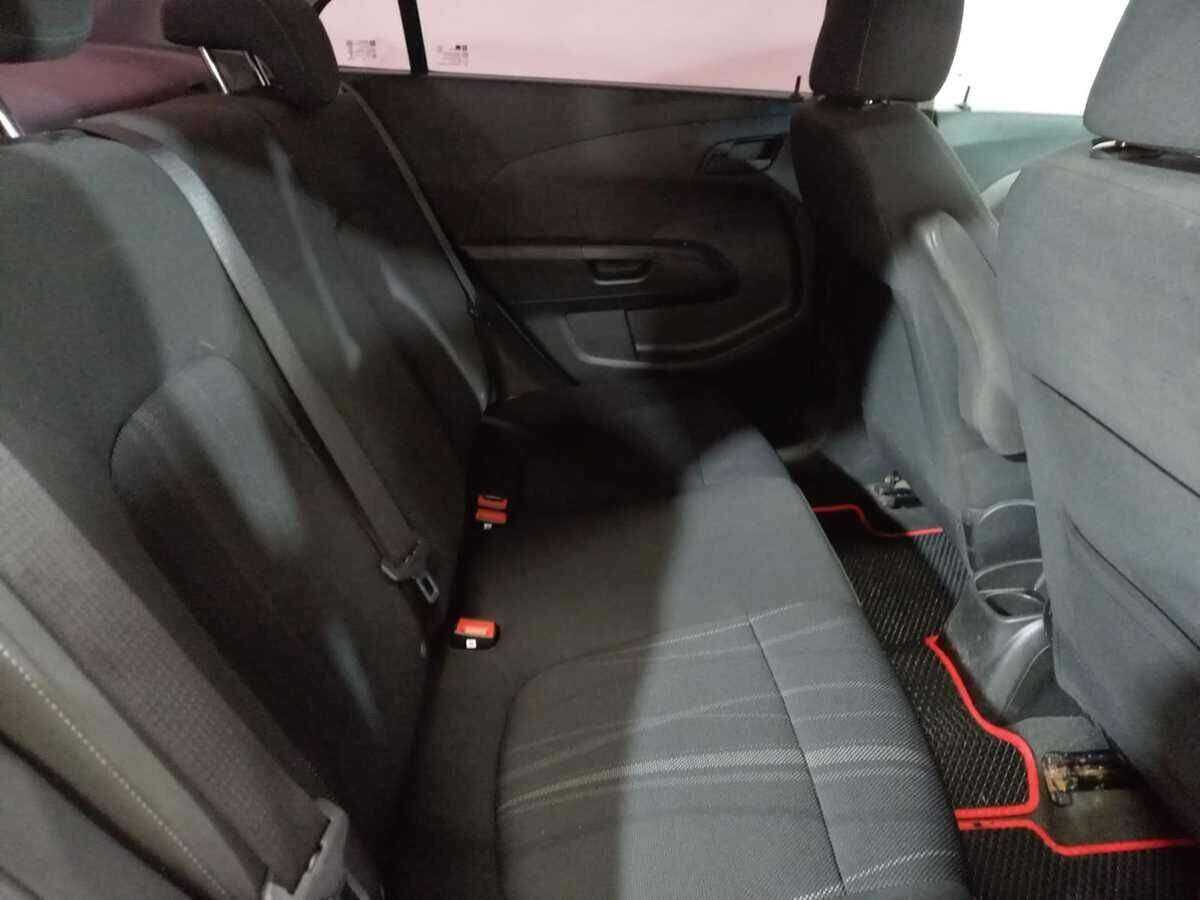 Купить Chevrolet Aveo, 2013, 122 594 км, фото №10