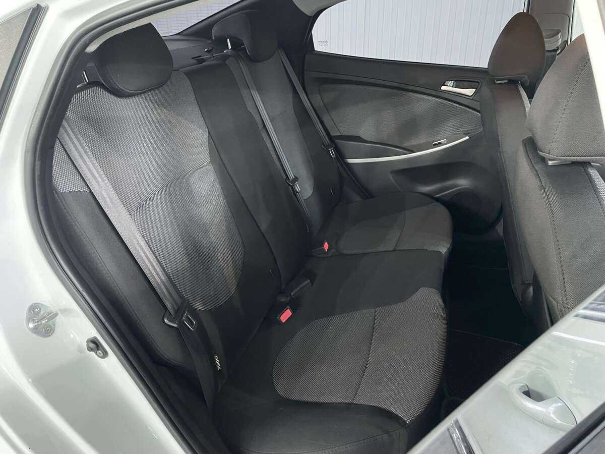 Купить Hyundai Solaris, 2013, 203 406 км, фото №16