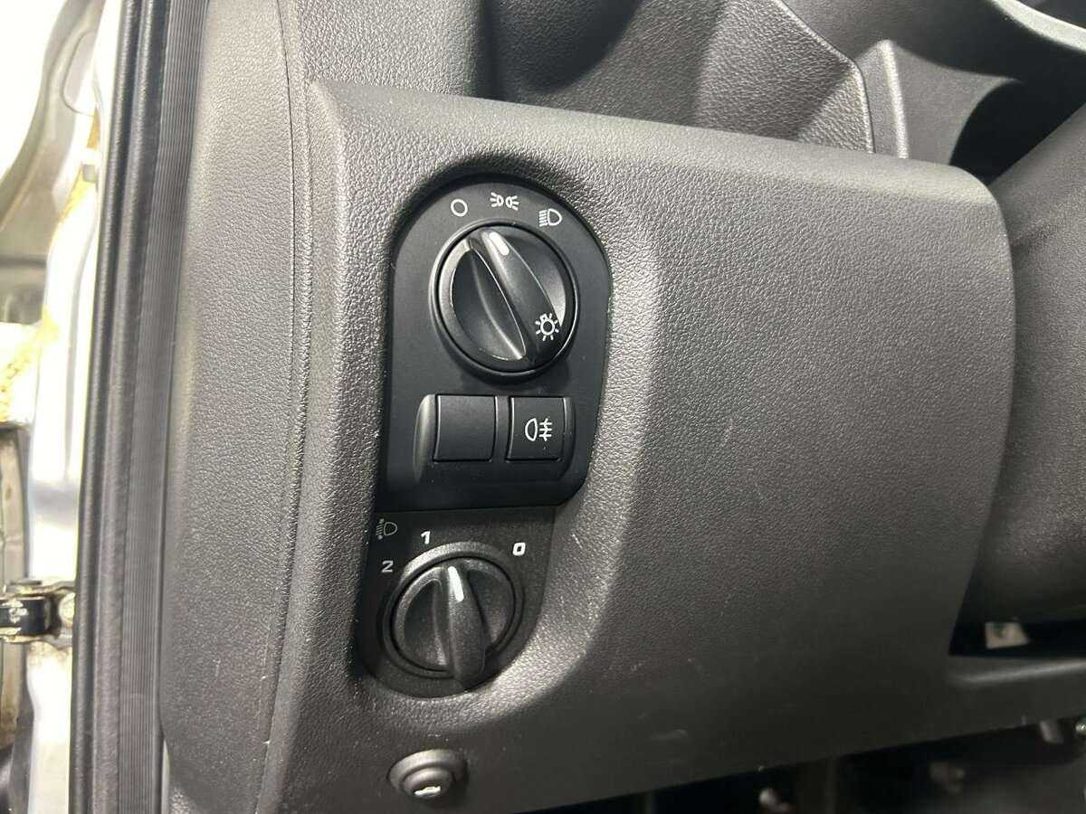 Купить Lada (ВАЗ) Granta, 2017, 88 539 км, фото №9