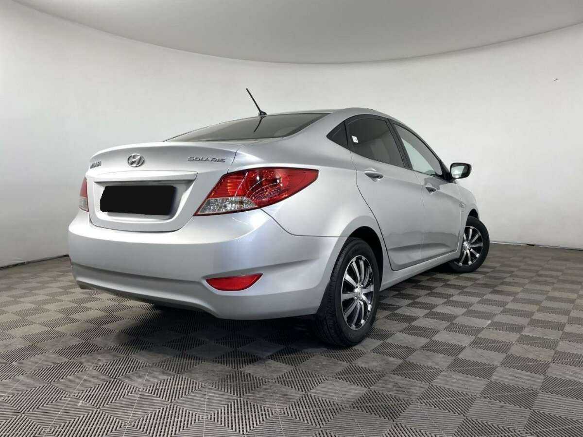 Купить Hyundai Solaris, 2014, 184 610 км, фото №6