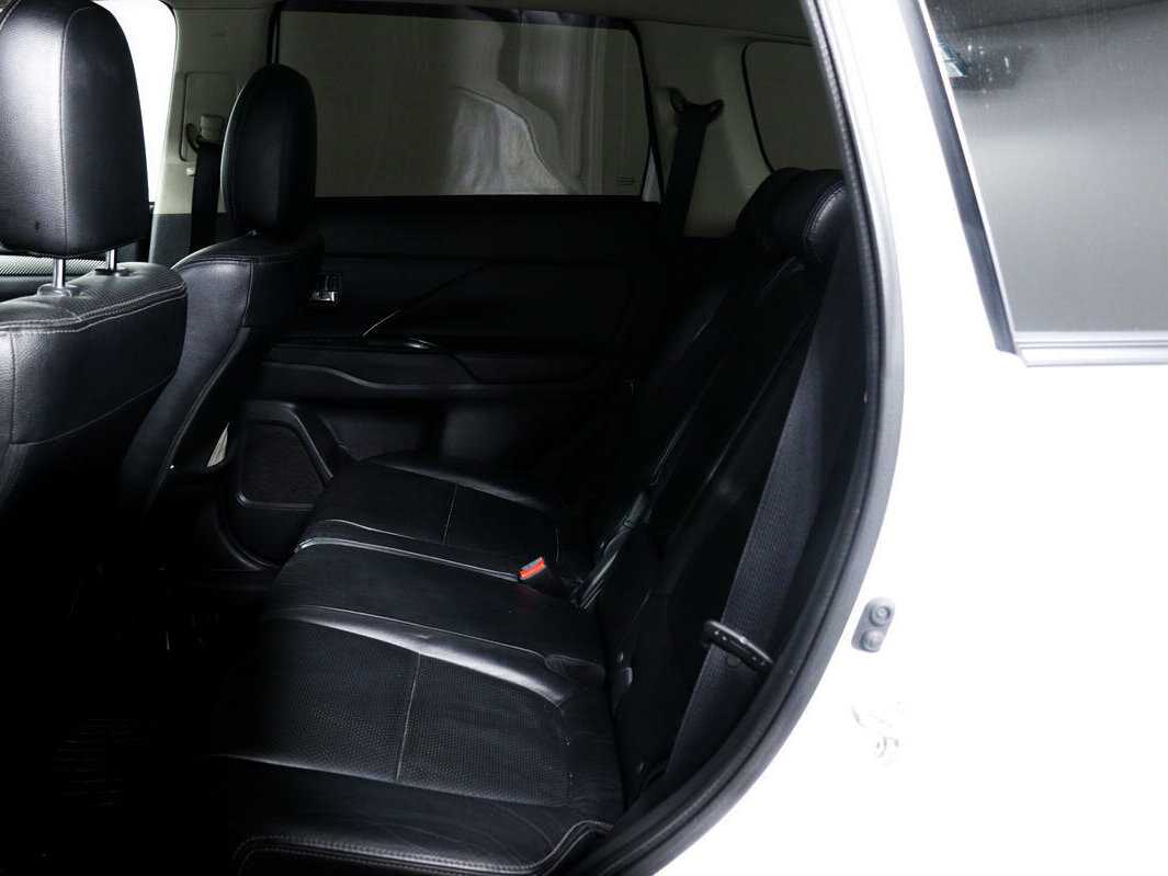 Купить Mitsubishi Outlander, 2013, 272 235 км, фото №12