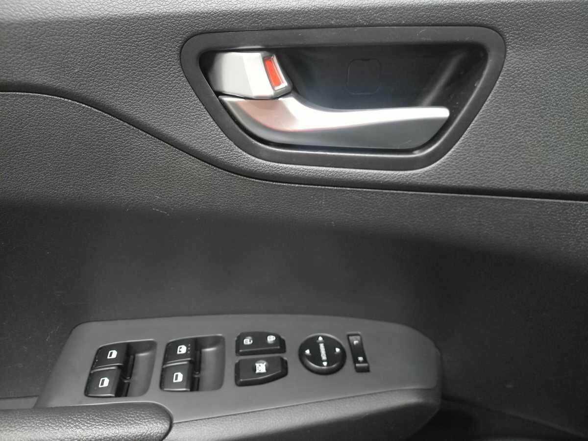 Купить Hyundai Solaris, 2020, 73 501 км, фото №15