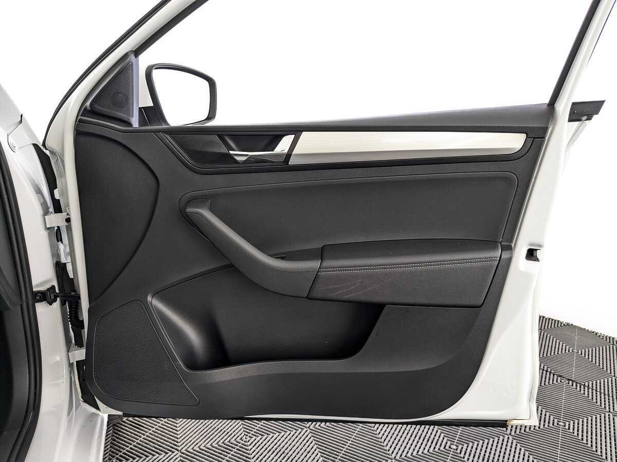 Купить Skoda Rapid, 2019, 50 560 км, фото №21