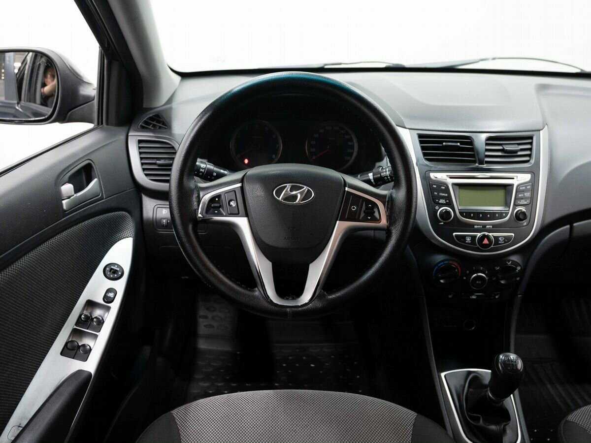 Купить Hyundai Solaris, 2013, 117 000 км, фото №14