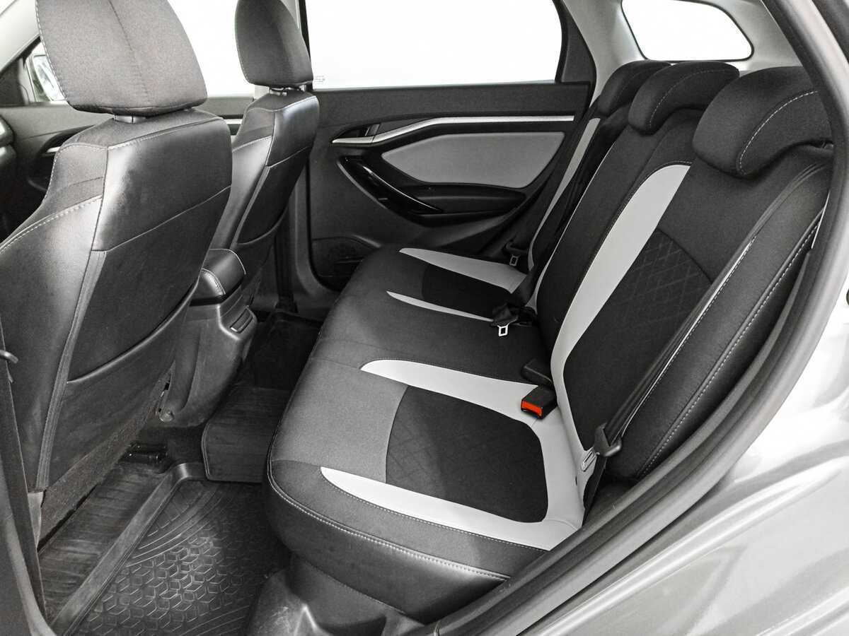 Купить Lada (ВАЗ) Vesta SW Cross, 2019, 77 688 км, фото №8