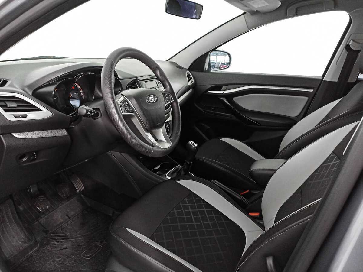 Купить Lada (ВАЗ) Vesta SW Cross, 2019, 77 688 км, фото №12