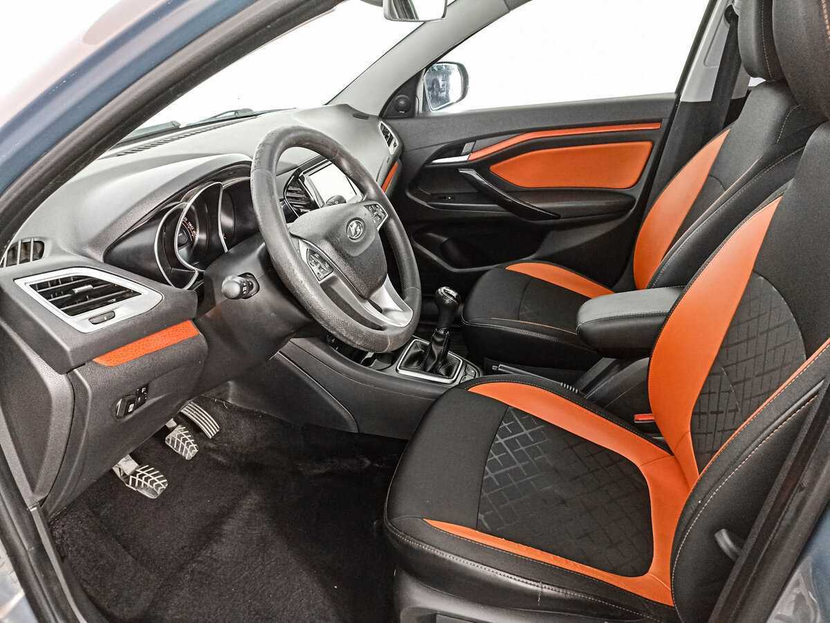 Купить Lada (ВАЗ) Vesta SW Cross, 2017, 320 079 км, фото №14