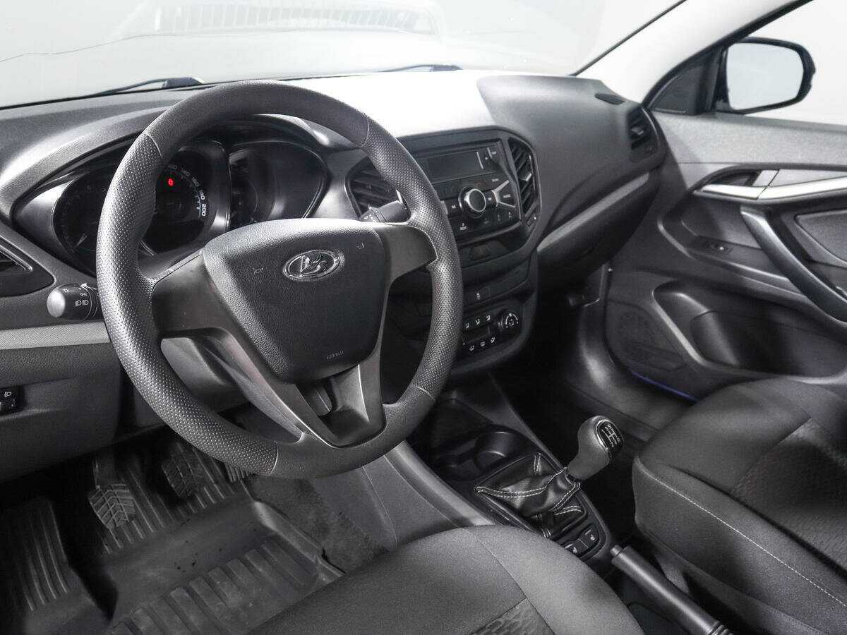 Купить Lada (ВАЗ) Vesta, 2016, 73 016 км, фото №14