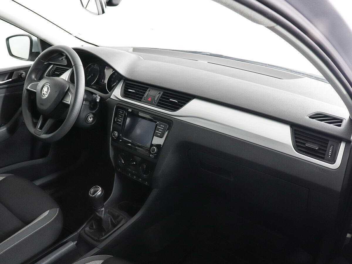 Купить Skoda Rapid, 2018, 78 339 км, фото №10