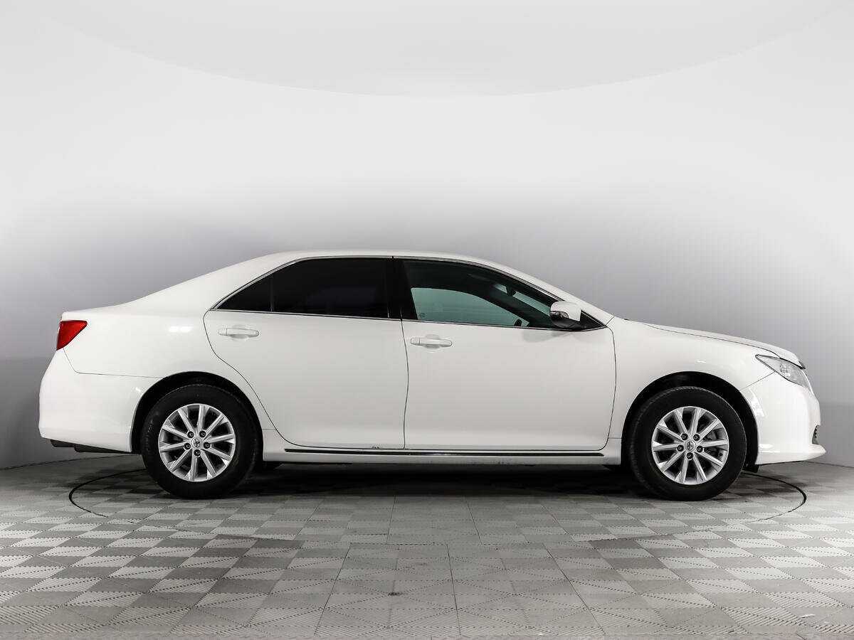 Купить Toyota Camry, 2014, 302 746 км, фото №4