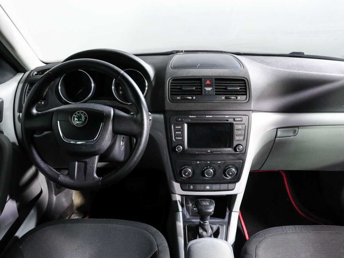Купить Skoda Yeti, 2012, 212 611 км, фото №10