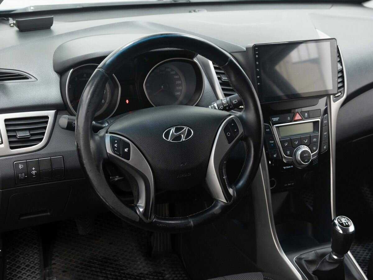 Купить Hyundai i30, 2013, 181 905 км, фото №14