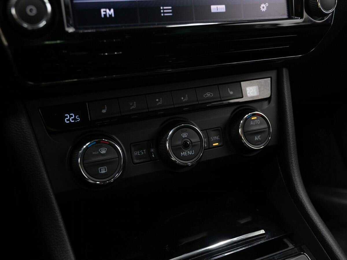 Купить Skoda Superb, 2016, 170 000 км, фото №17