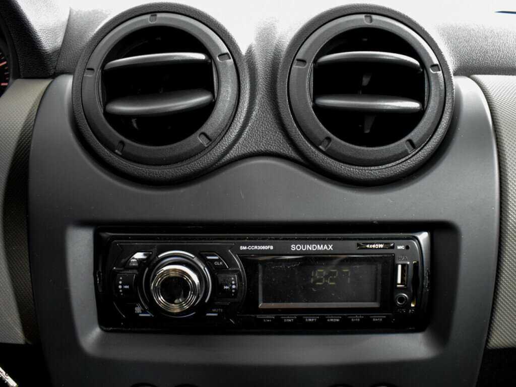 Купить Renault Logan, 2013, 61 401 км, фото №12