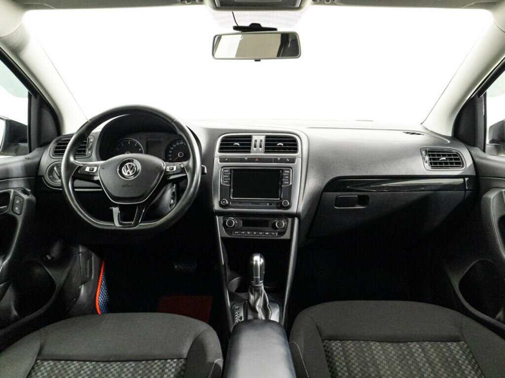 Купить Volkswagen Polo, 2018, 109 965 км, фото №13