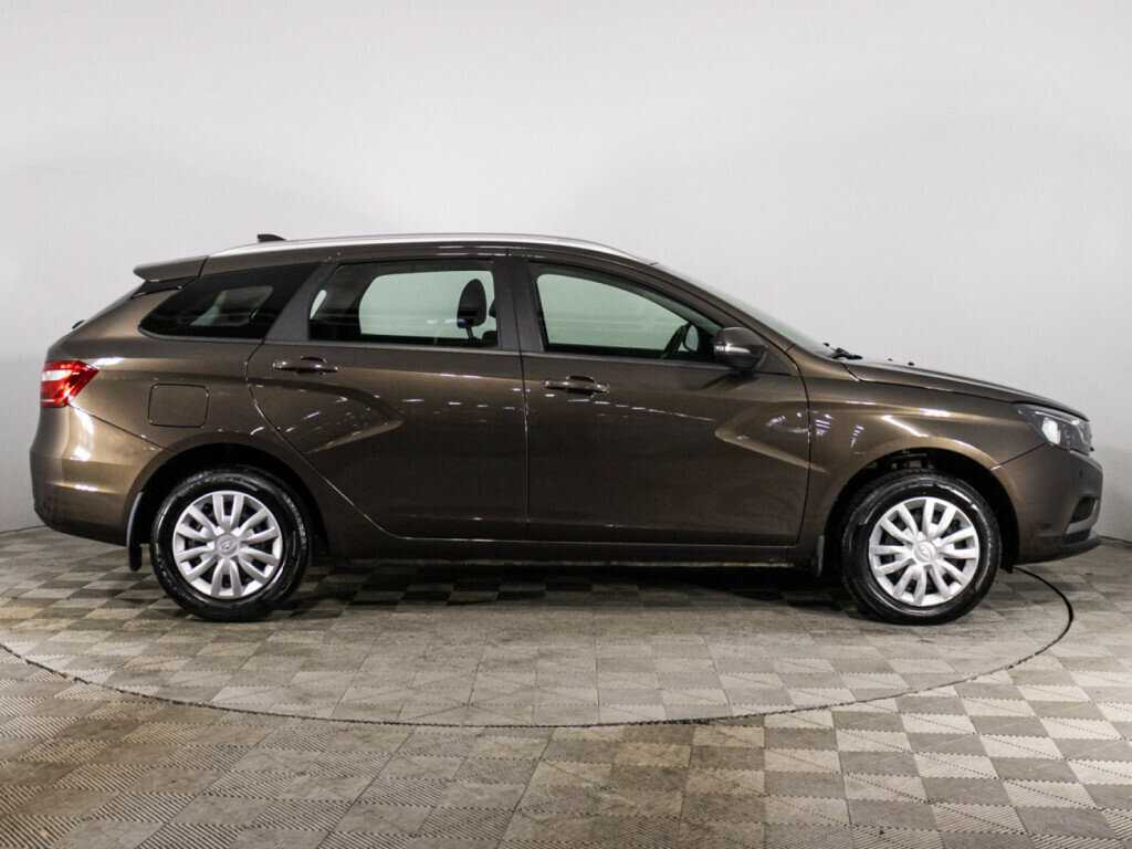 Купить Lada (ВАЗ) Vesta SW, 2021, 45 354 км, фото №4