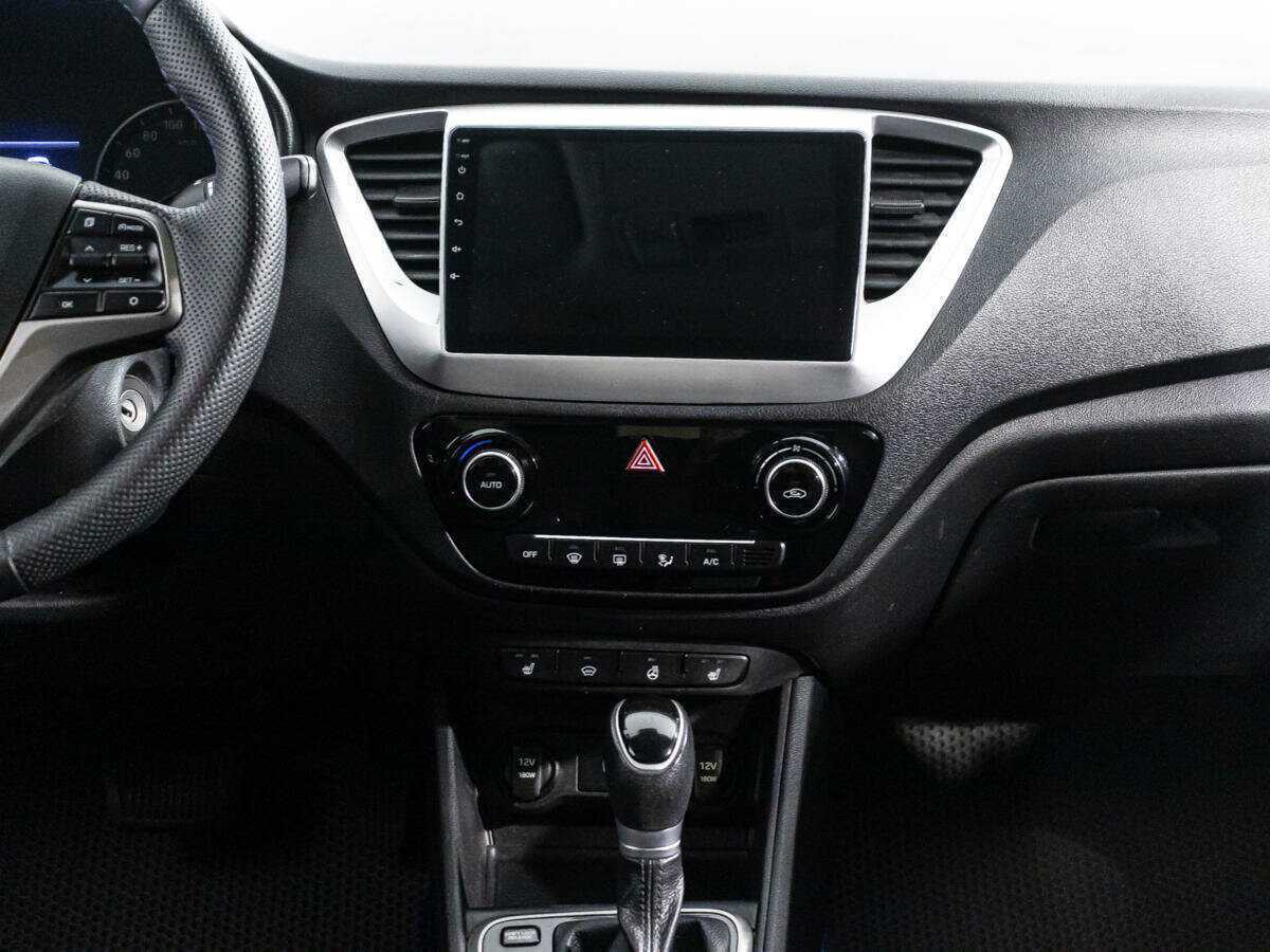 Купить Hyundai Solaris, 2019, 138 024 км, фото №14