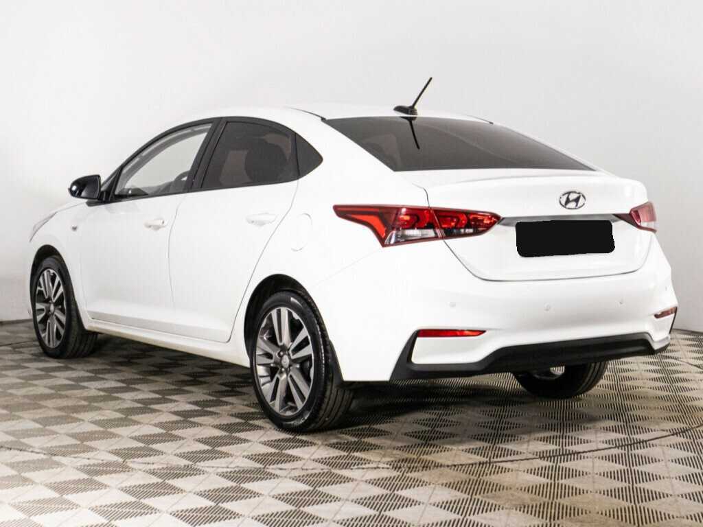 Купить Hyundai Solaris, 2017, 110 870 км, фото №7