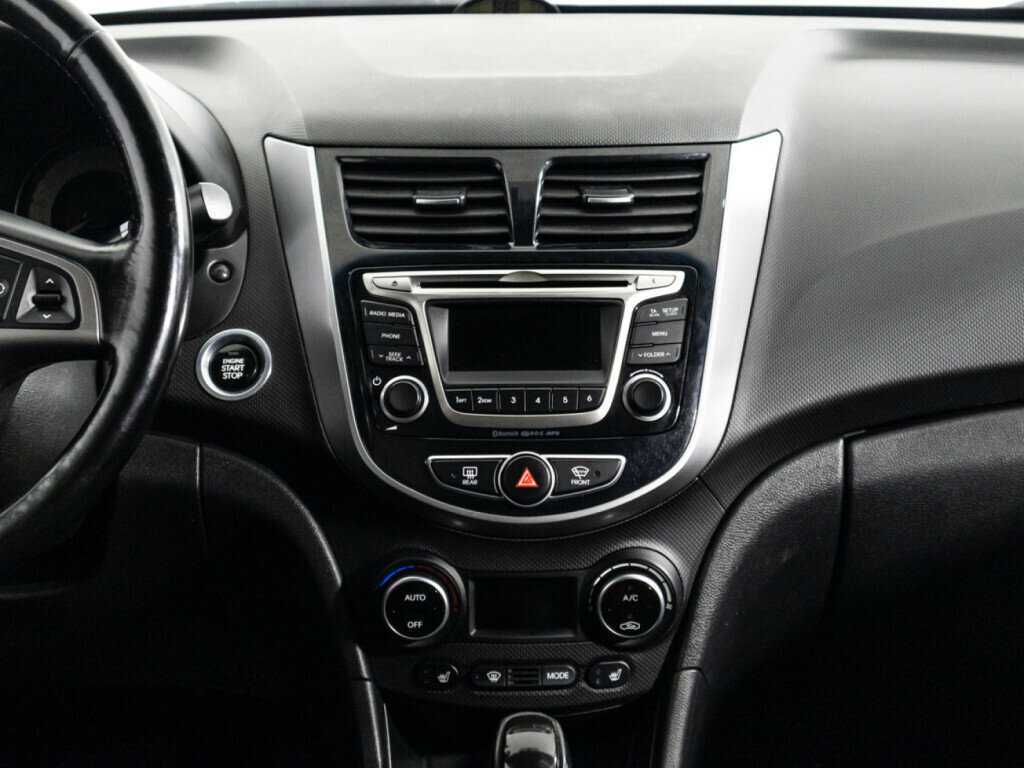 Купить Hyundai Solaris, 2015, 99 685 км, фото №14