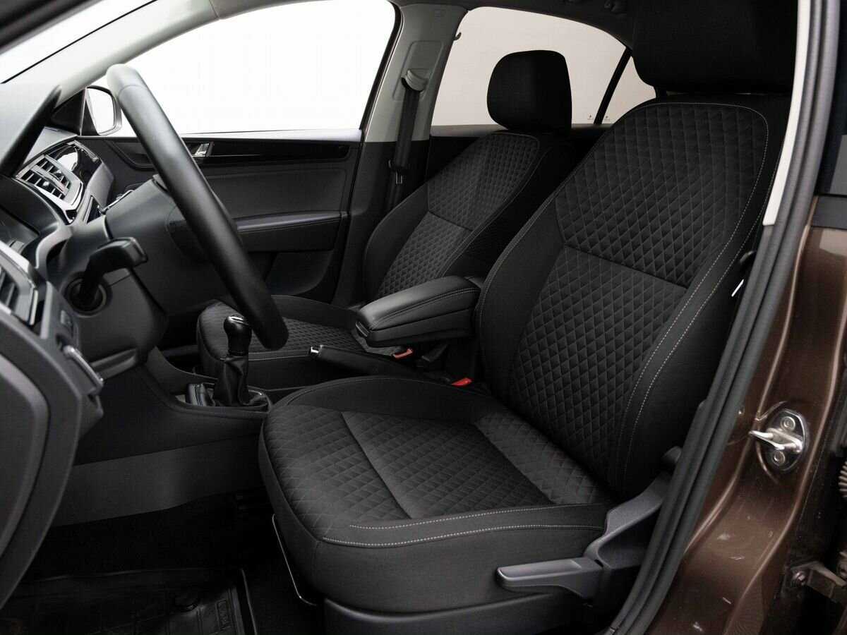 Купить Skoda Rapid, 2018, 98 000 км, фото №10