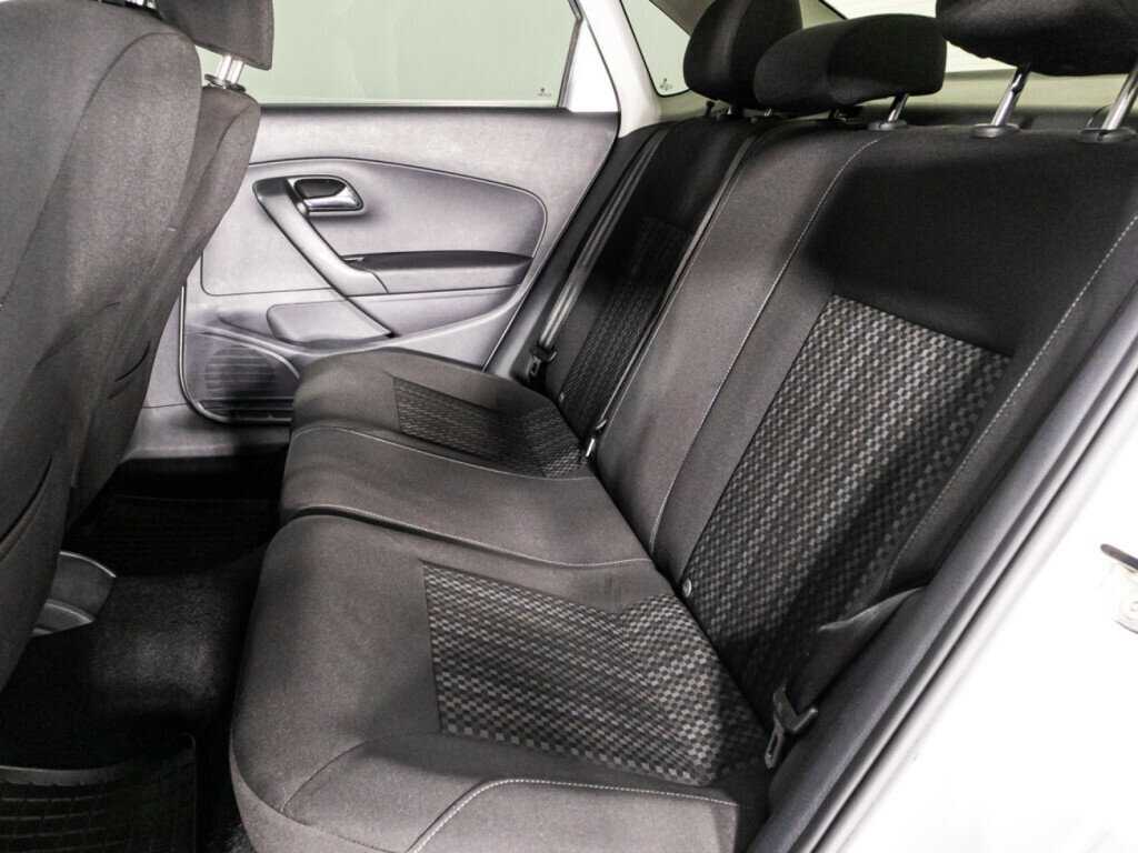 Купить Volkswagen Polo, 2016, 117 617 км, фото №10