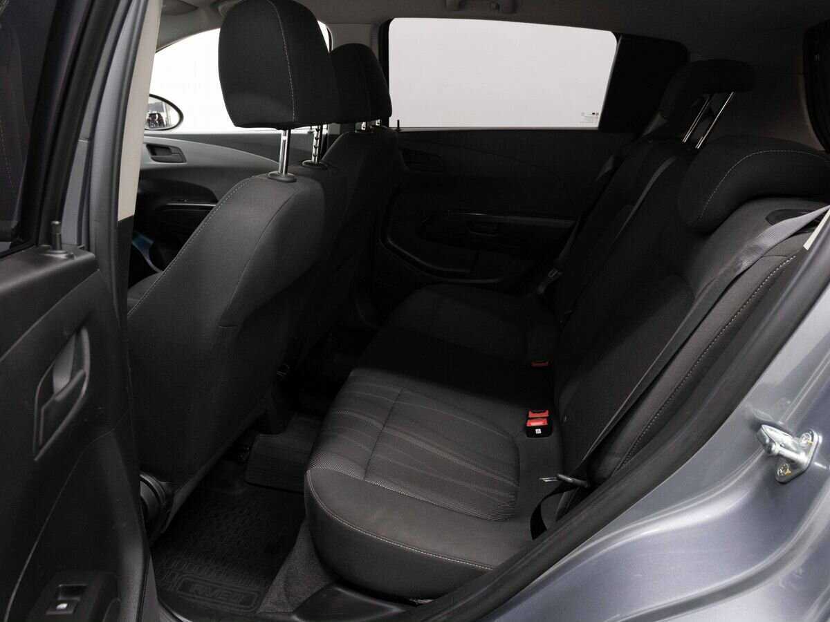 Купить Chevrolet Aveo, 2014, 160 000 км, фото №10