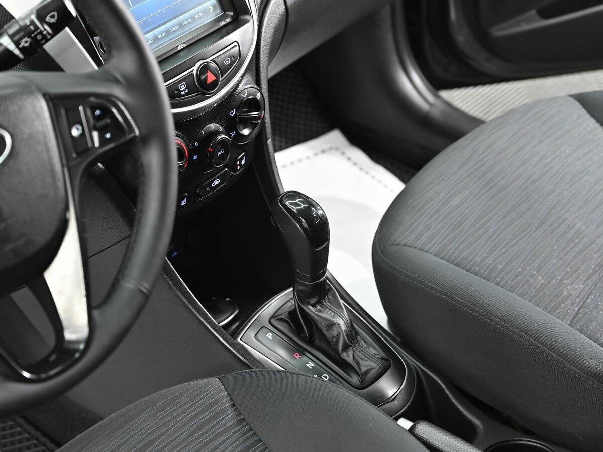 Купить Hyundai Solaris, 2014, 167 000 км, фото №11